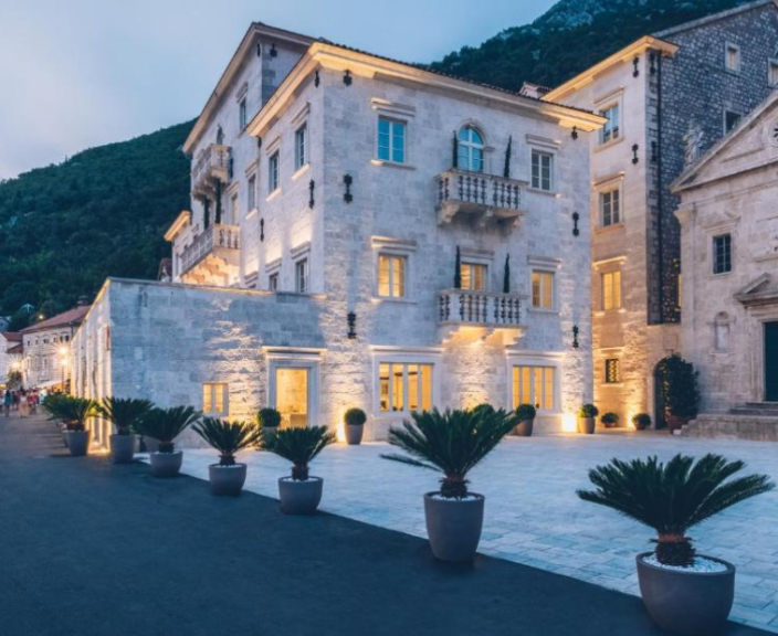 Puhkus Montenegros, 5* hotellis HERITAGE GRAND PERAST BY RIXOS!