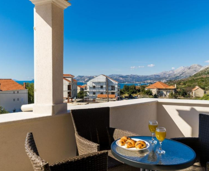 Põnev Dubrovnik ja peatumine 3* hotellis APARTMENTS SMANJAK!
