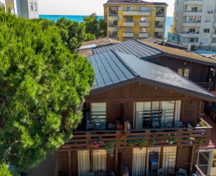 Ökonoomne valik puhkuseks Durresis, Albaanias - 3* hotell DOLANIT HOTELS VILA E DRURIT!