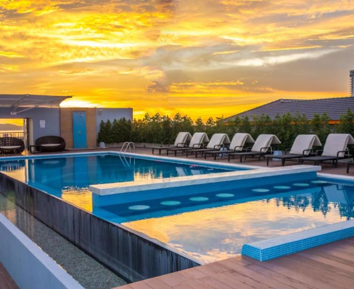 Atvaļinājums 4* UNIQUE REGENCY HOTEL Pataijā, Taizemē!