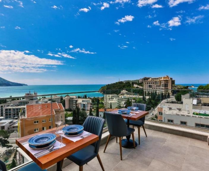 Modernne puhkus 4* HOTEL LUSSO MARE hotellis Montenegros!