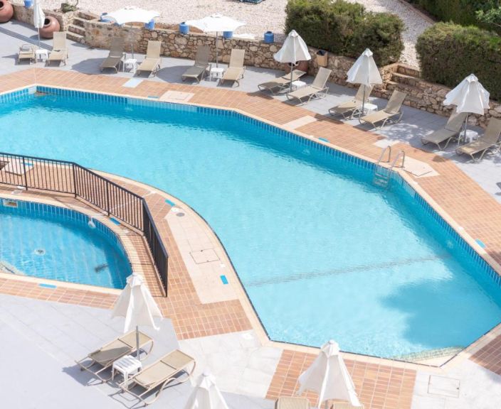 FLORA HOTEL APARTMENTS