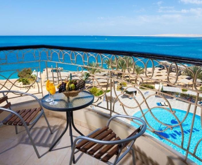 Laiska atpūta jūras krastā 4* SPHINX AQUA PARK BEACH RESORT Hurgadā!