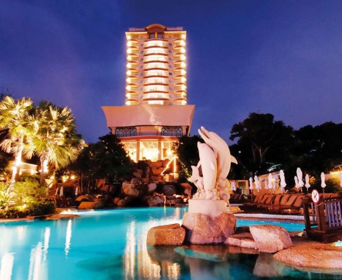 Piejūras atvaļinājums 4* LONG BEACH GARDEN RESORT & SPA Patajā!