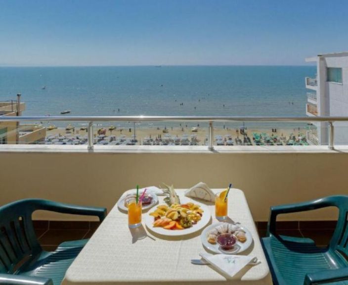 Atvaļinājums pie jūras 3* SUN HOTEL Duresā, Albānijā!