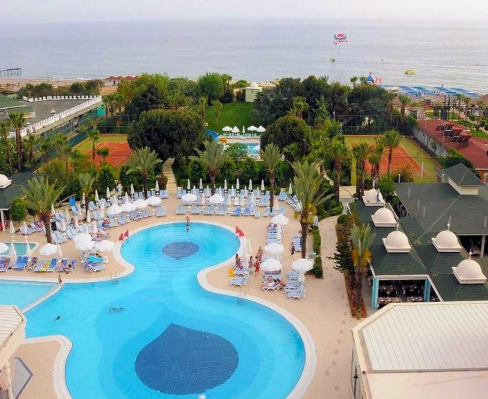Smagios šeimos atostogos 5* INSULA RESORT & SPA viešbutyje!